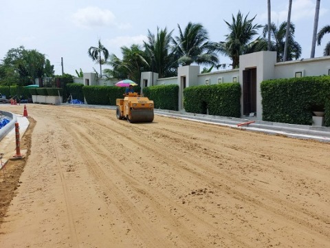รับงานโครงการทำถนนในหมู่บ้าน
